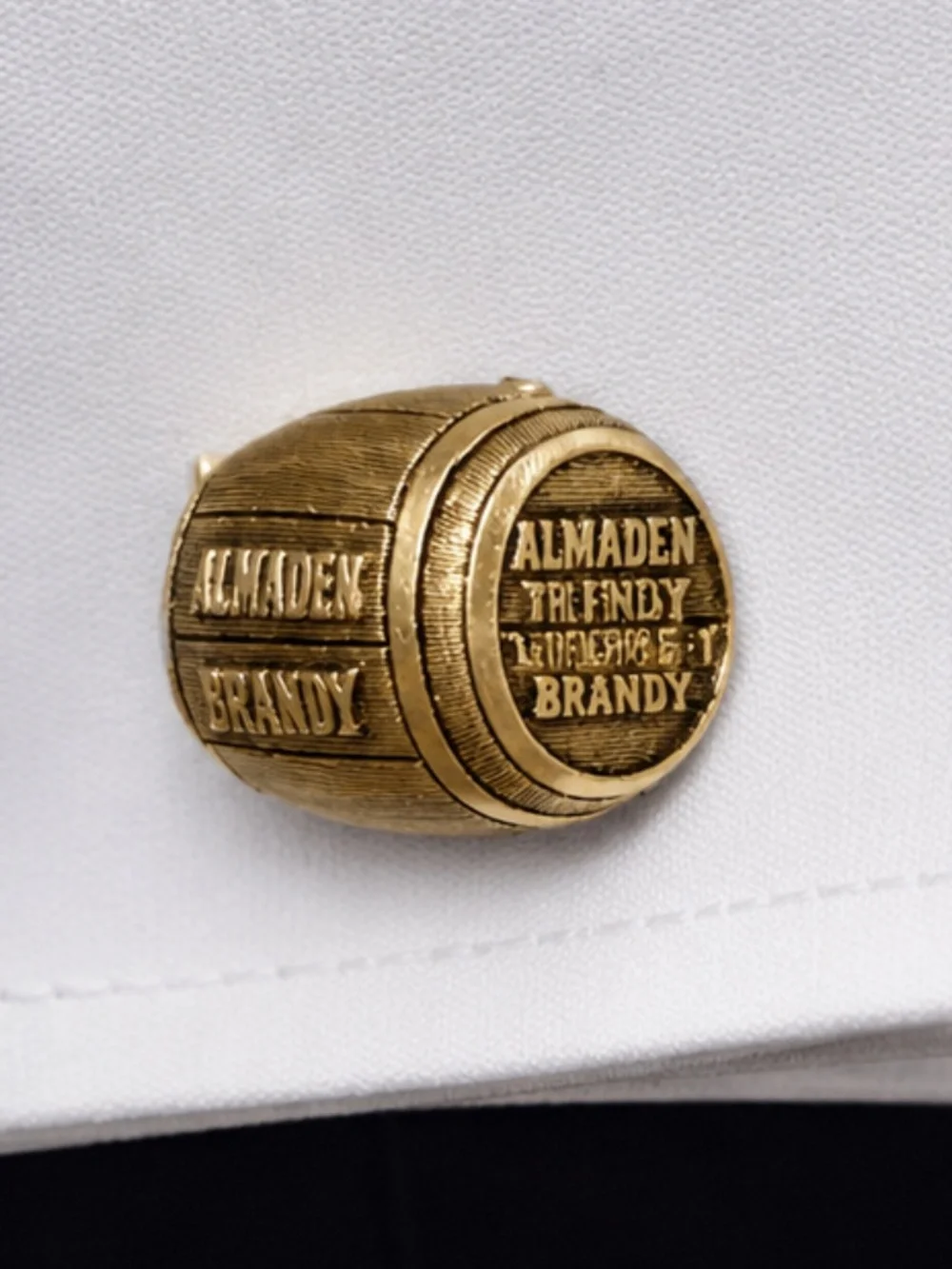 VintageAlmaden Brandy3D Barrel Cufflinks Gold Tone Advertising Novelty